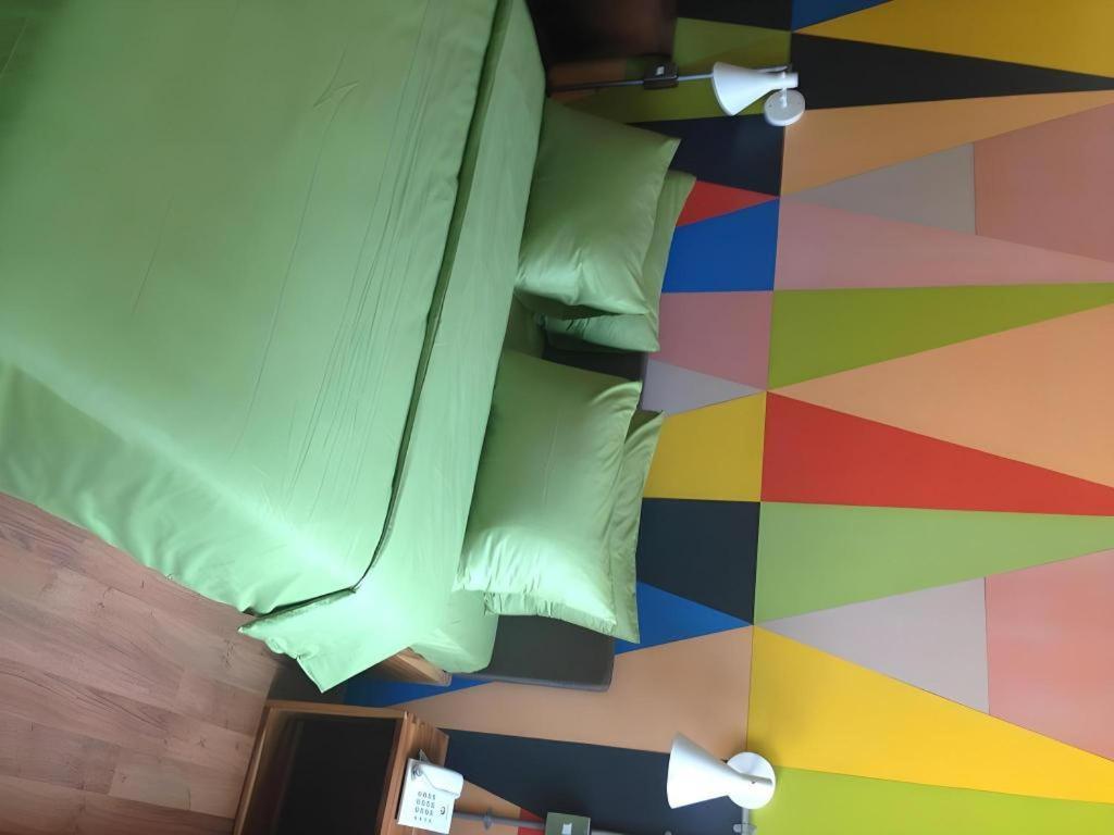 The House Tour Middletown Otel Bandung Dış mekan fotoğraf